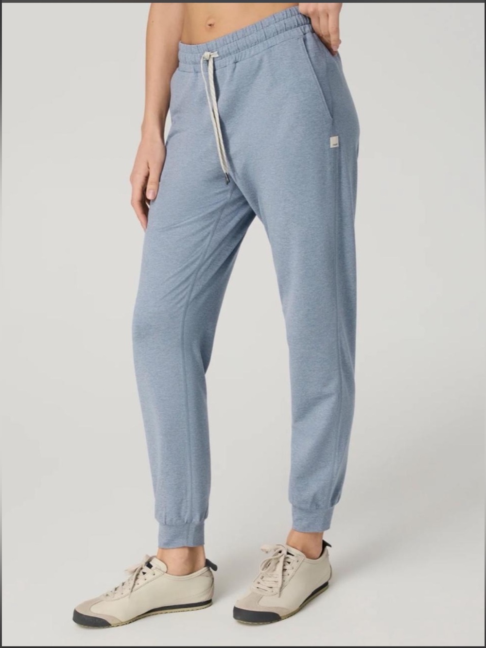 Vuori Performance Sweatpants Medium Sea Glass